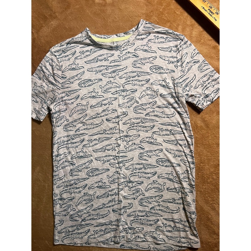 Old Navy Boy‎ XXL (18) Gray Green Crocodile Crew Neck Short Sleeve Casual Shirt